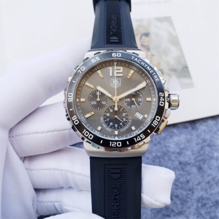Tag Heuer Rubber Strap F1/ Chronograph/ Luxury Tag Watch For Men-s- 43mm -Replica watches