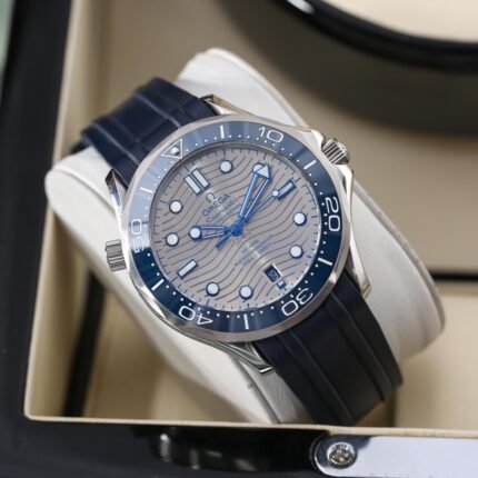 Omega Seamaster Diver Rubber Strap/ Automatic Movement/ luxury Omega watches for Men's- 42mm -Replica watches