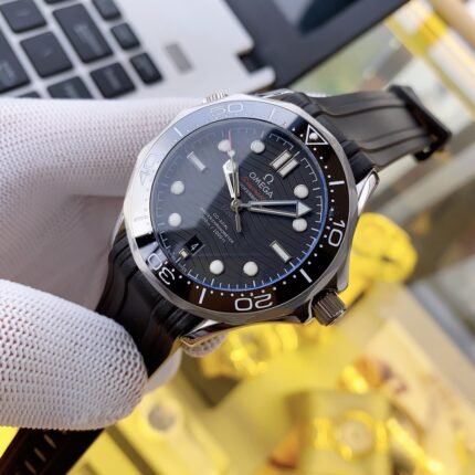 Omega Seamaster Diver Rubber Strap/ Automatic Movement/ luxury Omega watches for Men's- 42mm -Replica watches