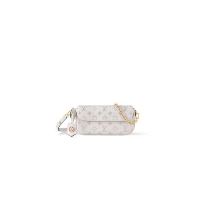 LV Wallet on Chain Ivy