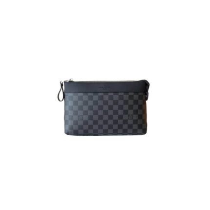 LV Pochette Voyage Souple